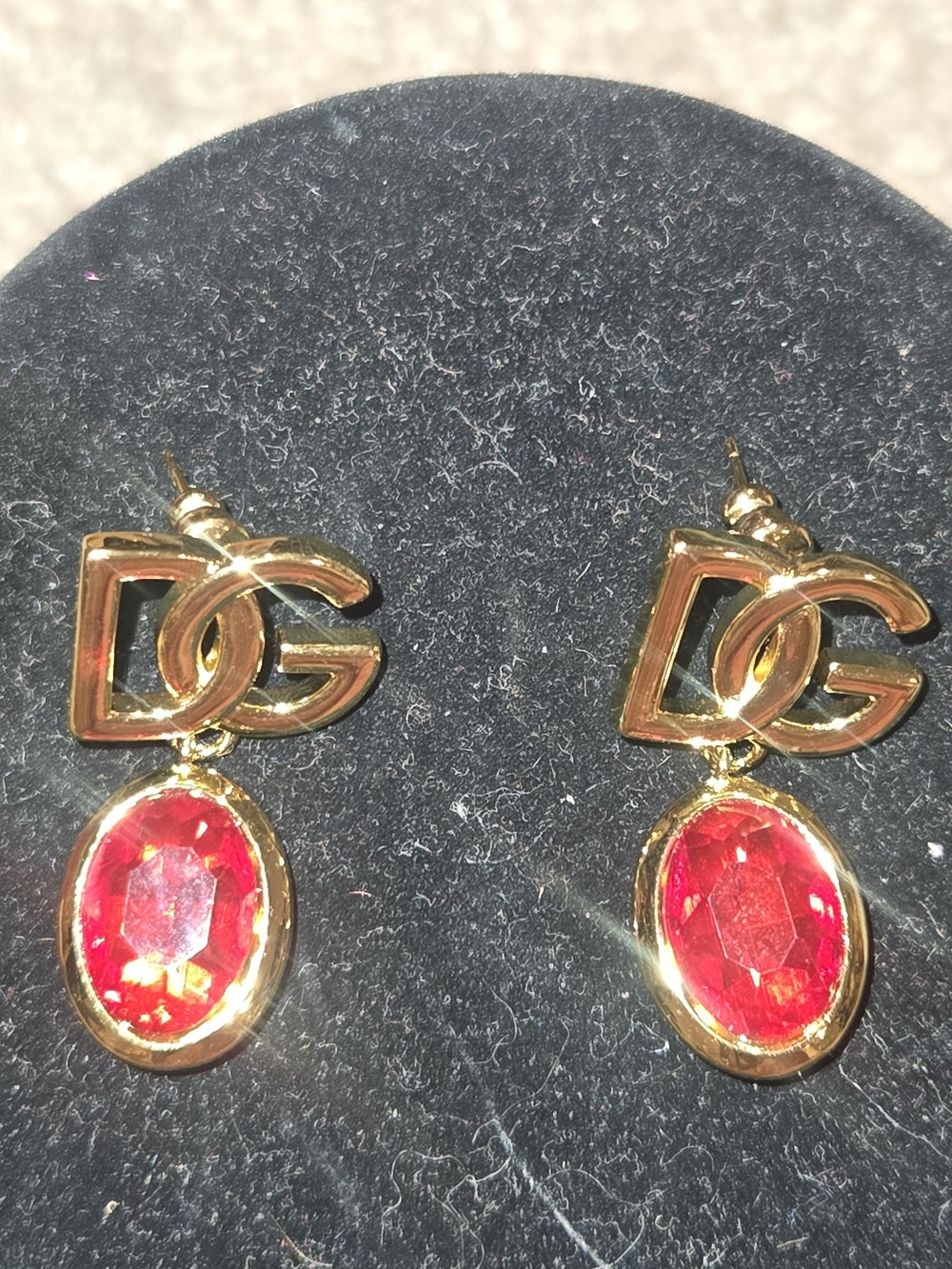 D&G 18kgp Gold-Tone Earrings with Red Gemstone Drop - Picture 4 of 5